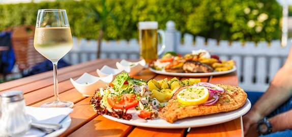 Restaurant & Markt - Ostsee Campingplatz Kagelbusch